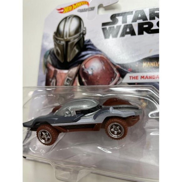 Mattel HOT WHEELS Star Wars Character Car The Mandalorian die cast metal disney - Picture 2 of 3